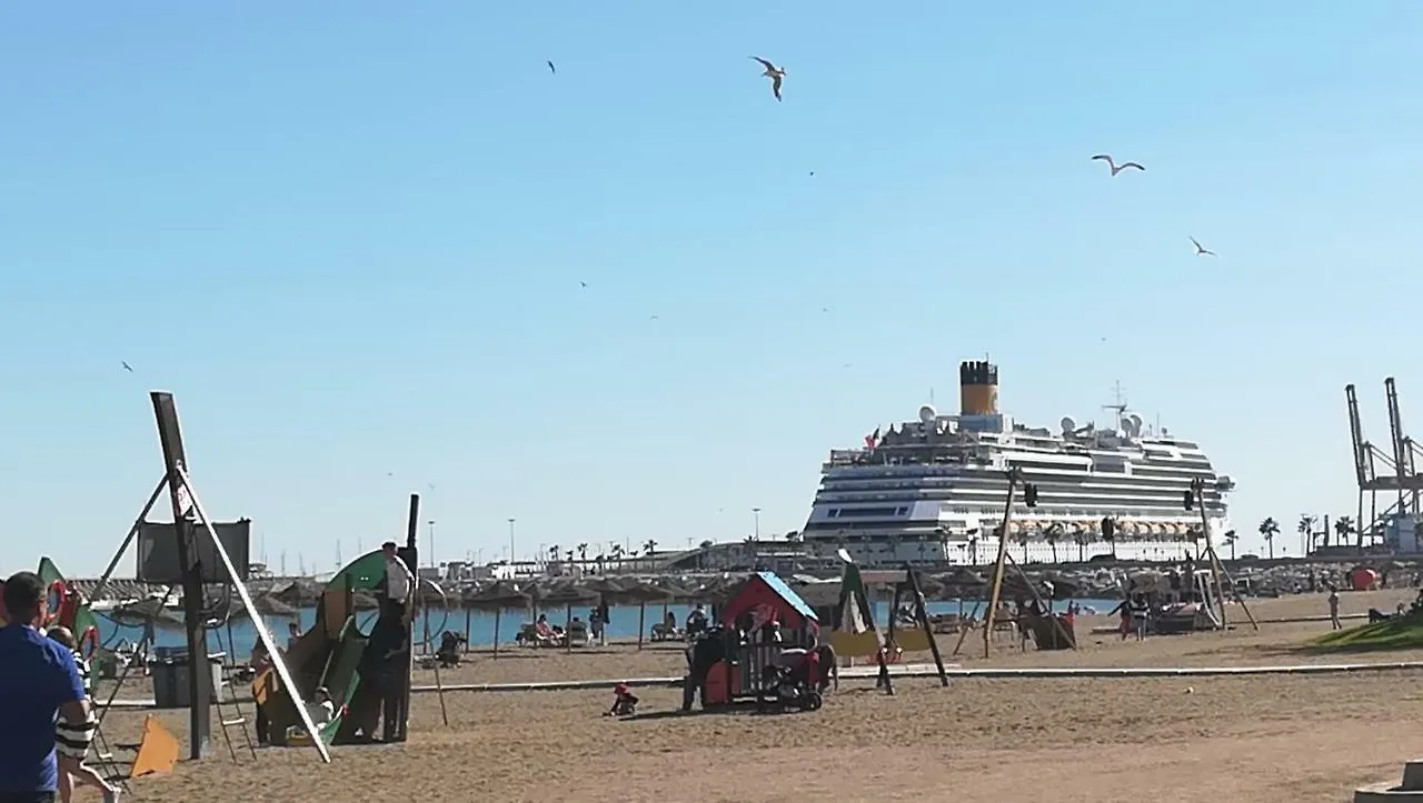 Costa Del Sol Primera Linea De Playa Malagueta Apartment Malaga